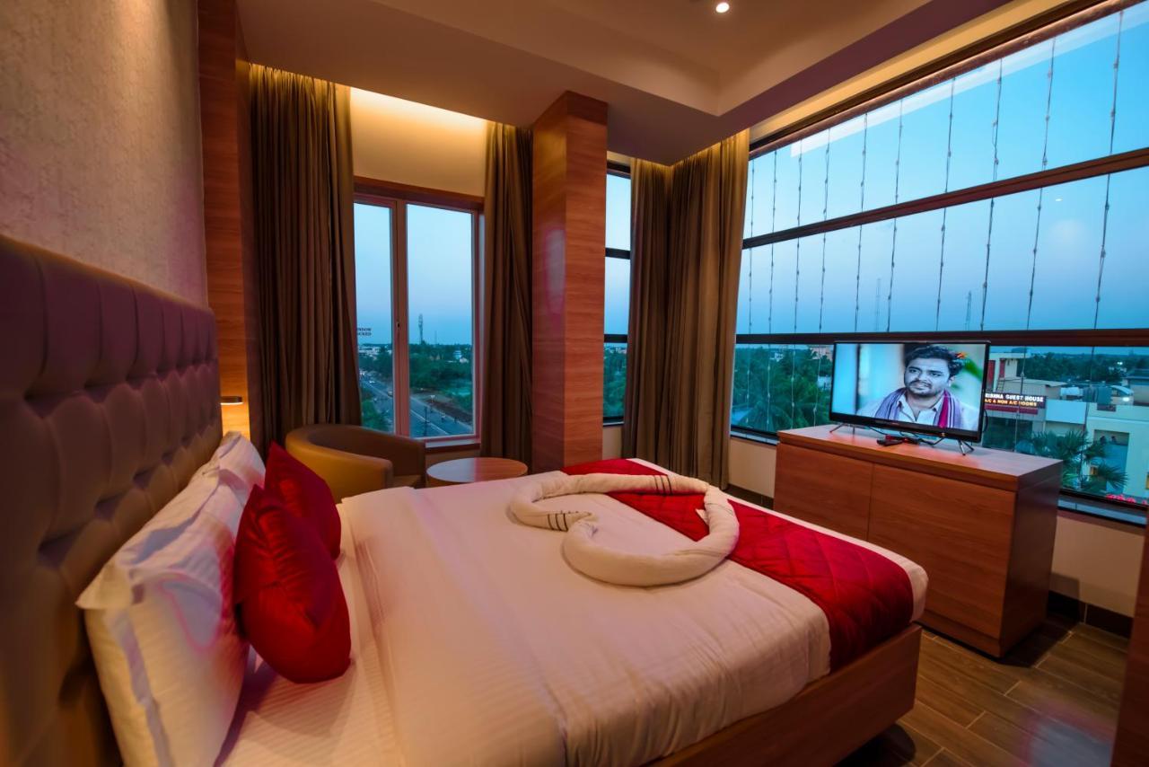 Hotel Annamalai Bahur Exterior photo
